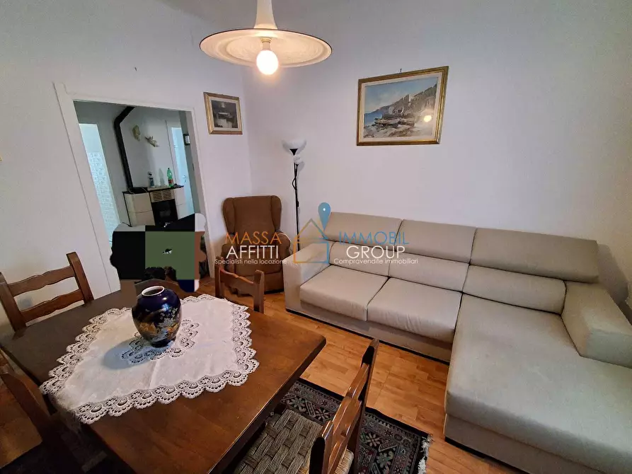 Immagine 1 di Quadrilocale in vendita  in Via Prado 18 a Massa