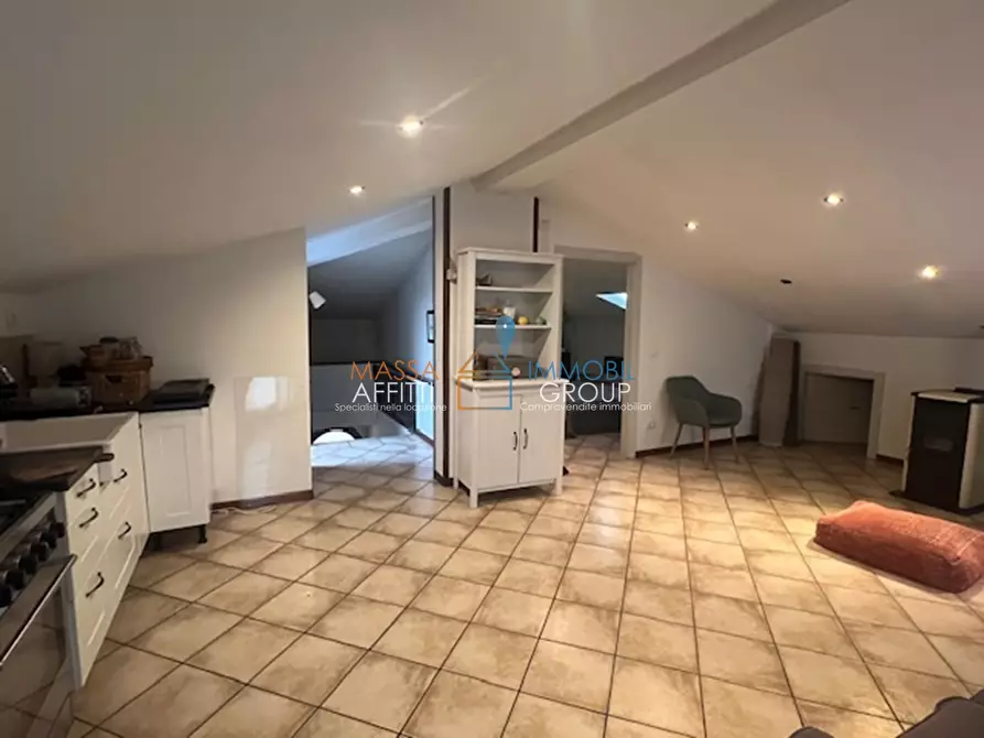 Immagine 48 di Porzione di casa in vendita  in Via Celia 1 a Massa
