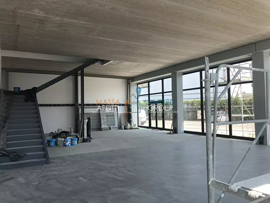 Immagine 3 di Ufficio in affitto  in Via Piombara 14 a Carrara