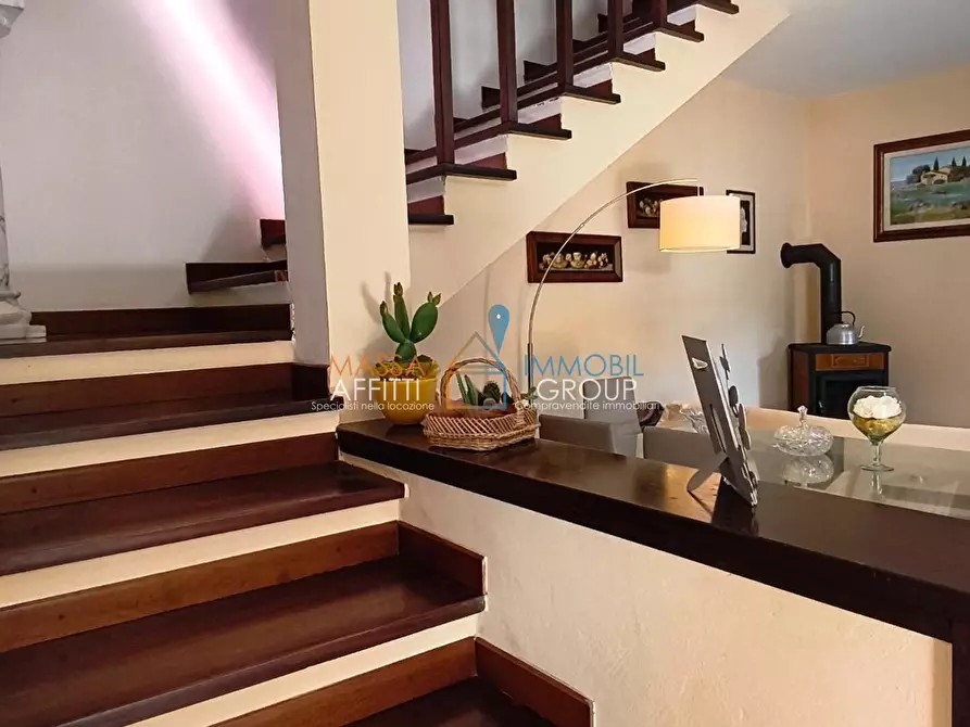 Immagine 9 di Porzione di casa in vendita  in Via Fantiscritti 24 a Carrara