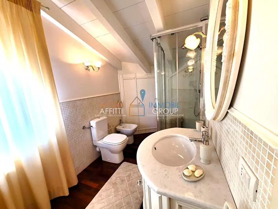 Immagine 31 di Appartamento in vendita  in Villaggio Apuano 51 a Massa