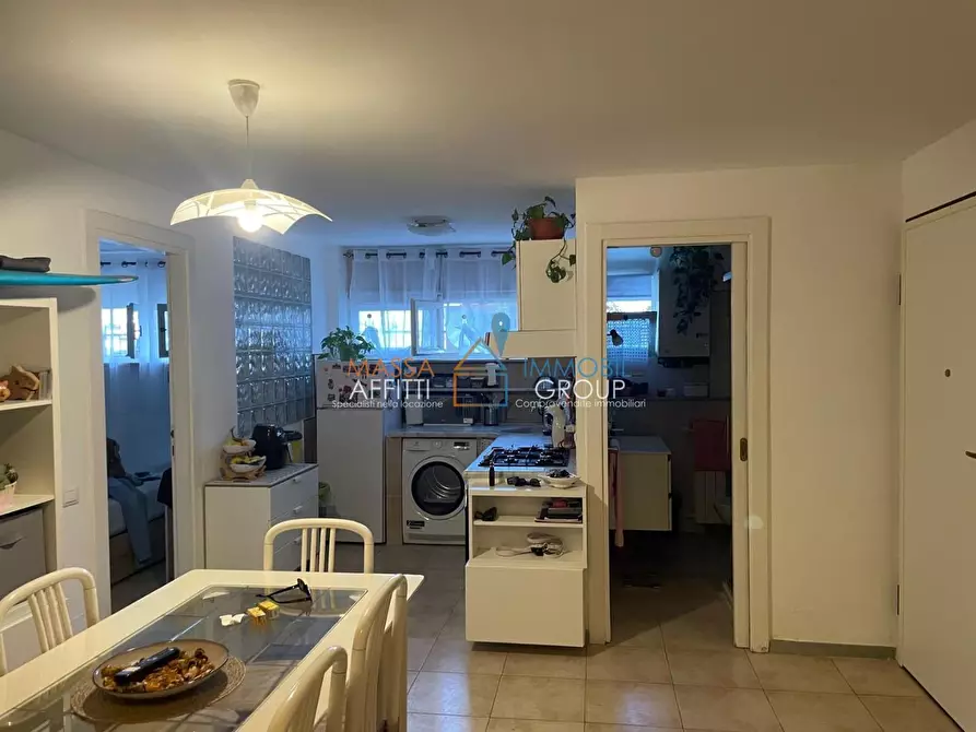 Immagine 4 di Bilocale in vendita  in Via Tiro a Volo 161 a Carrara