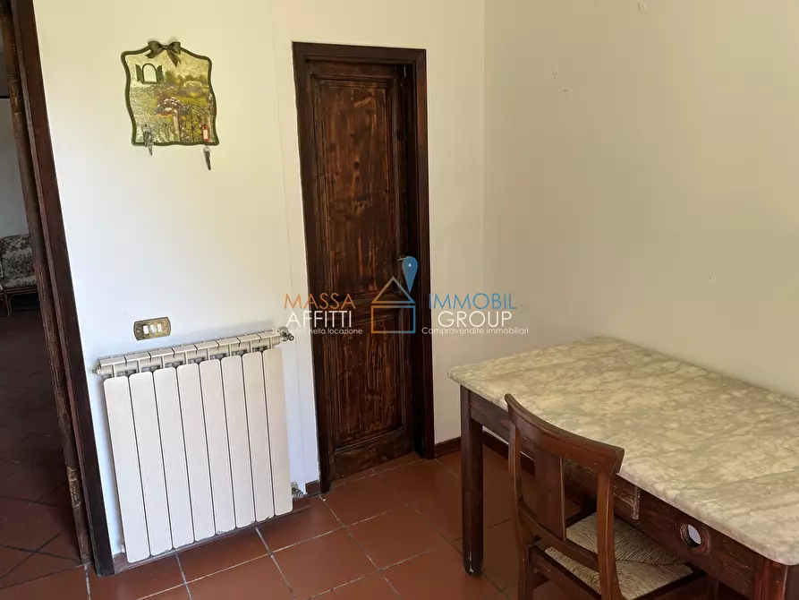 Immagine 13 di Villetta a schiera in vendita  in Via Palatina 18 a Montignoso