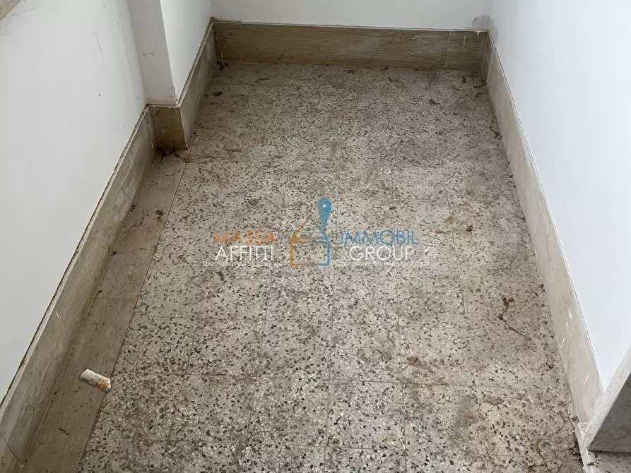 Immagine 9 di Villa in vendita  in Strada Statale 1 108 a Massa