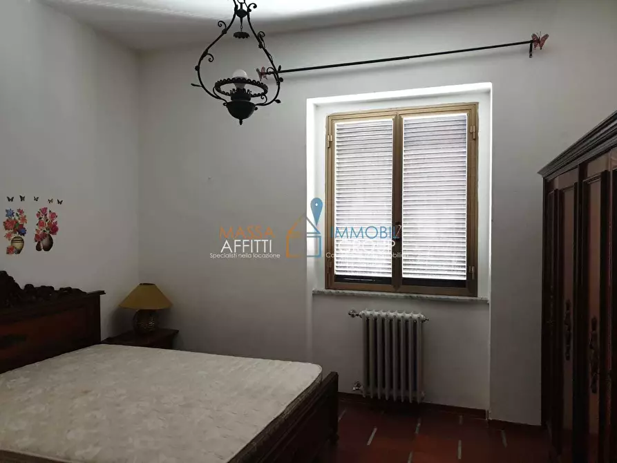 Immagine 27 di Appartamento in vendita  in Viale Roma 55 a Massa