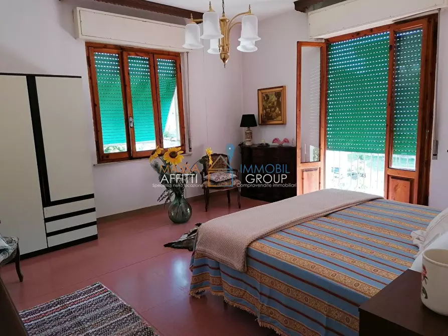 Immagine 9 di Porzione di casa in vendita  in Viale Monzoni 2TER a Carrara