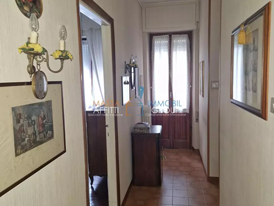 Immagine 34 di Villa in vendita  in Viale XX Settembre 247N a Carrara