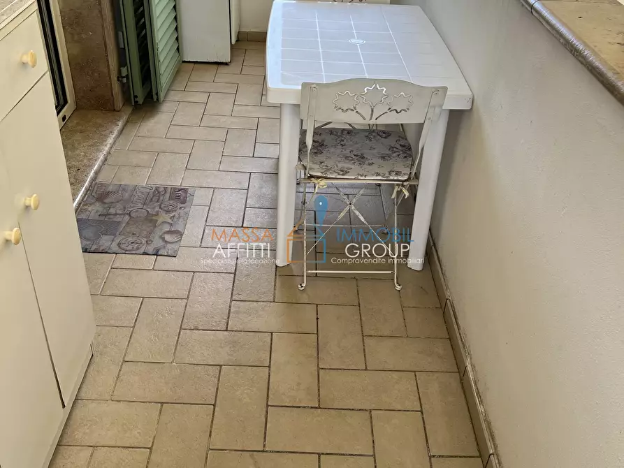Immagine 7 di Monolocale in vendita  in Via Esperanto 5 a Massa