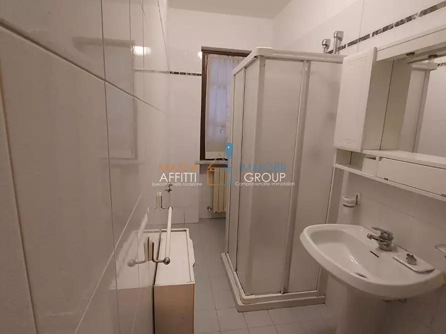 Immagine 14 di Quadrilocale in vendita  in Via Treviso 35 a Massa