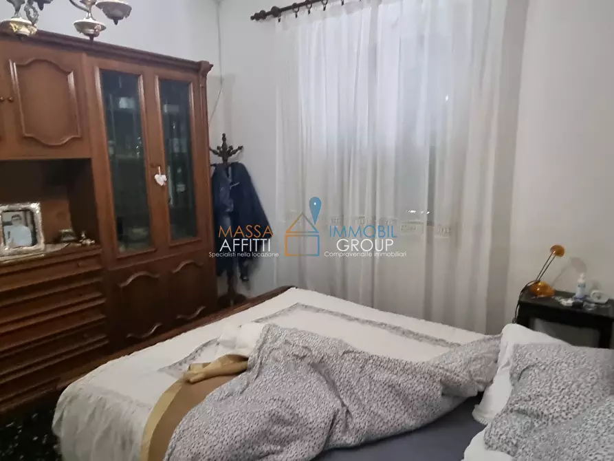 Immagine 16 di Casa indipendente in vendita  in via luigi del mancino 20 a Massa