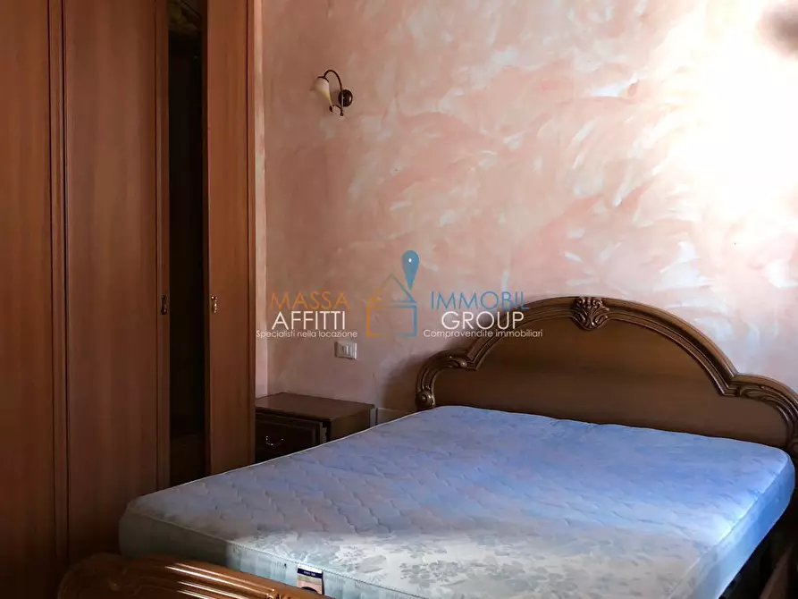 Immagine 12 di Trilocale in vendita  in Località Casette 95 a Massa