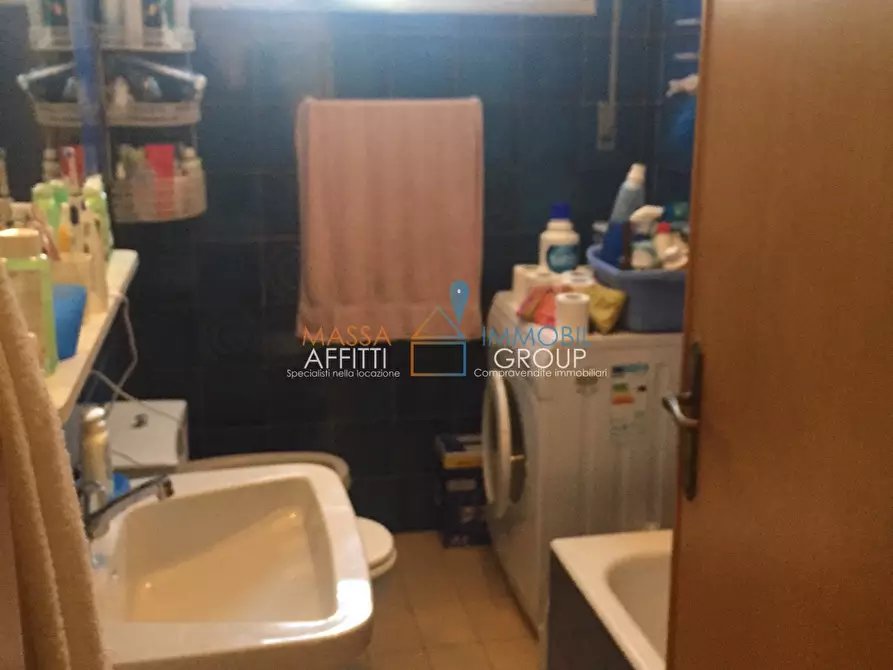 Immagine 17 di Pentalocale in vendita  in Via Enrico Mattei 57 a Massa