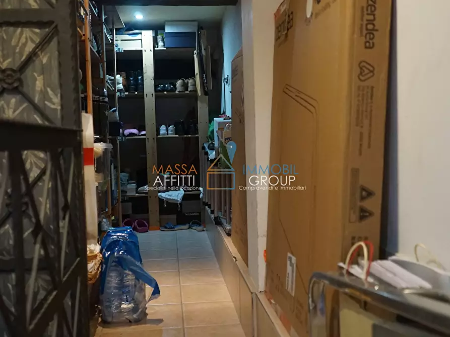 Immagine 24 di Porzione di casa in vendita  in Via Roma 26A a Carrara