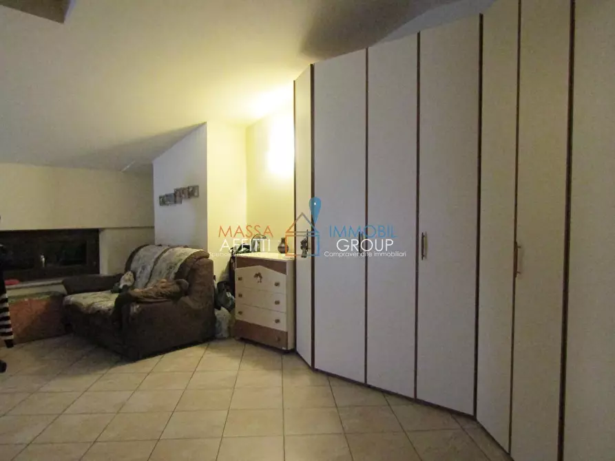 Immagine 27 di Porzione di casa in vendita  in Viale Domenico Zaccagna 6 a Carrara