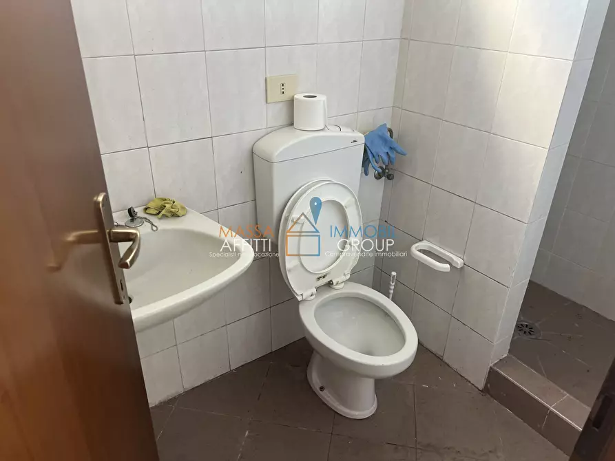 Immagine 12 di Capannone industriale in affitto  in Via Provinciale Avenza-Massa 194 a Carrara