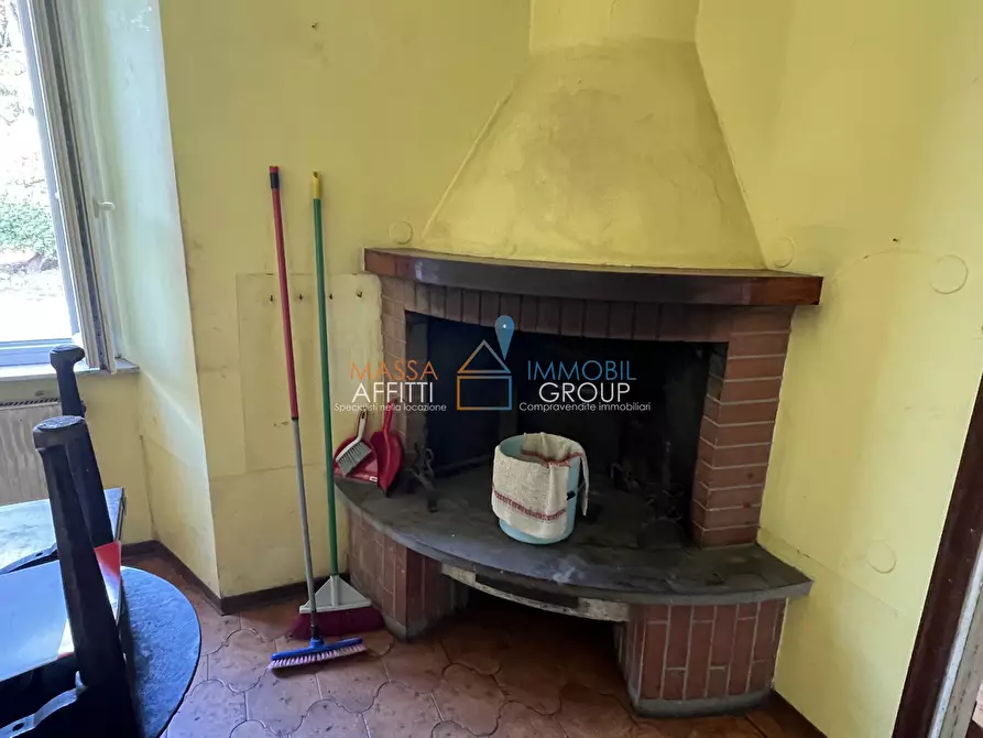 Immagine 2 di Pentalocale in vendita  in Via Benedetto Croce 11 a Massa