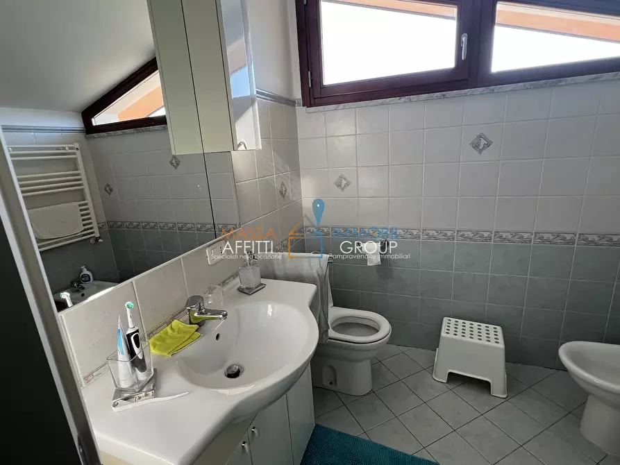 Immagine 52 di Pentalocale in vendita  in Via Flavio Torello Baracchini 29 a Massa