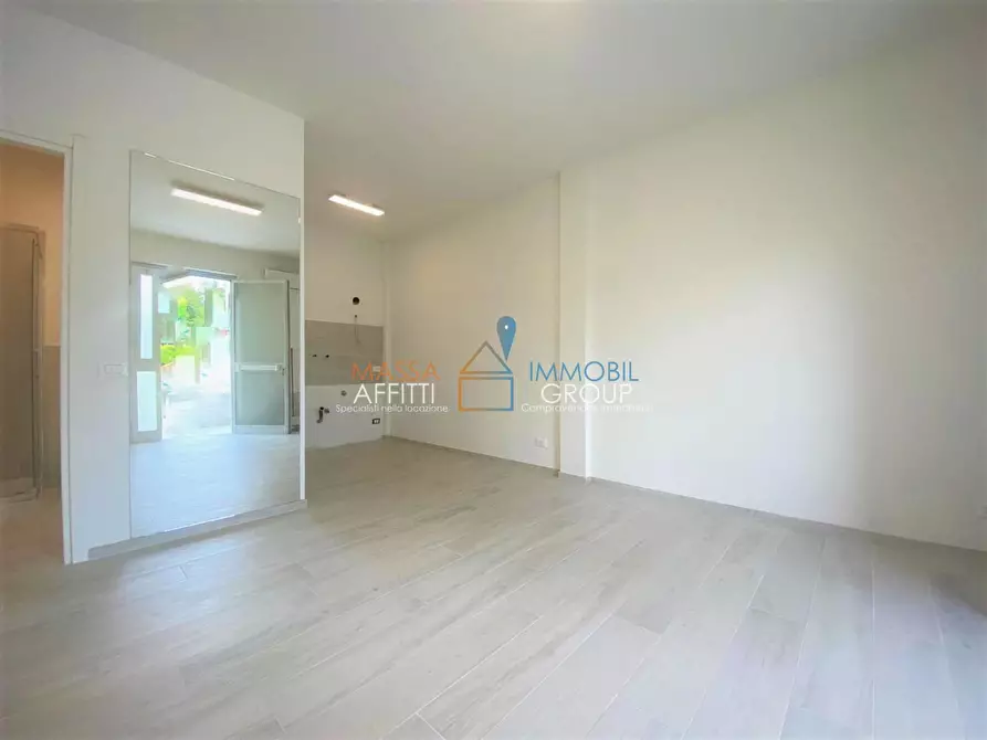 Immagine 5 di Trilocale in vendita  in Via Magliano 29 a Massa