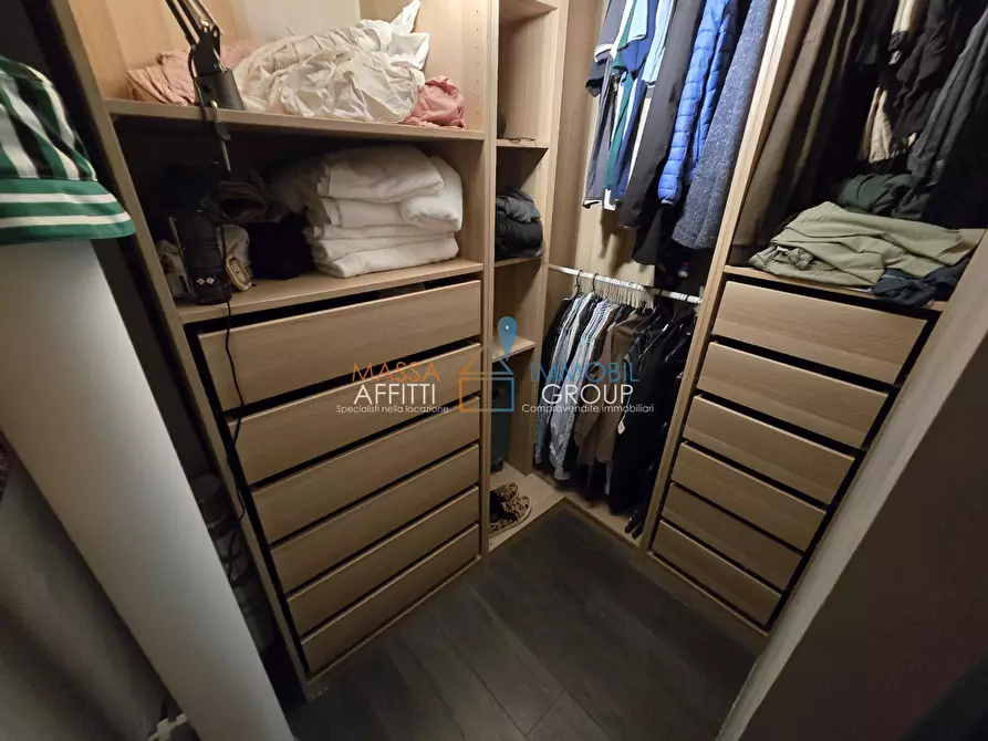 Immagine 36 di Casa semindipendente in affitto  in Piazza IV Novembre 10 a Massa