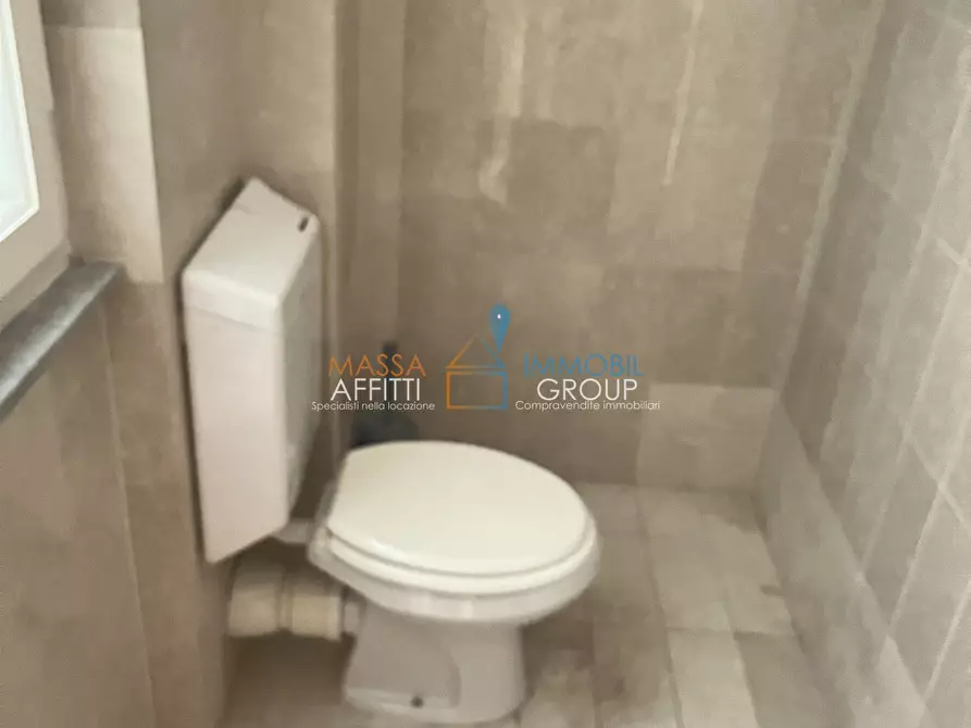 Immagine 14 di Ufficio in affitto  in Via Cavour 58 a Massa