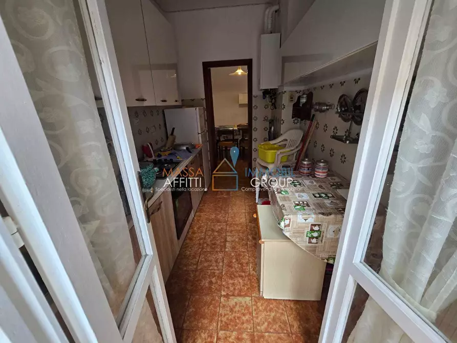 Immagine 5 di Quadrilocale in vendita  in Via Piero Gobetti 2H1 a Ortonovo