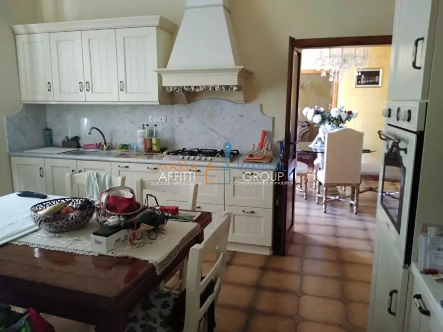 Immagine 2 di Porzione di casa in vendita  in Via Cavaiola 1/B a Carrara