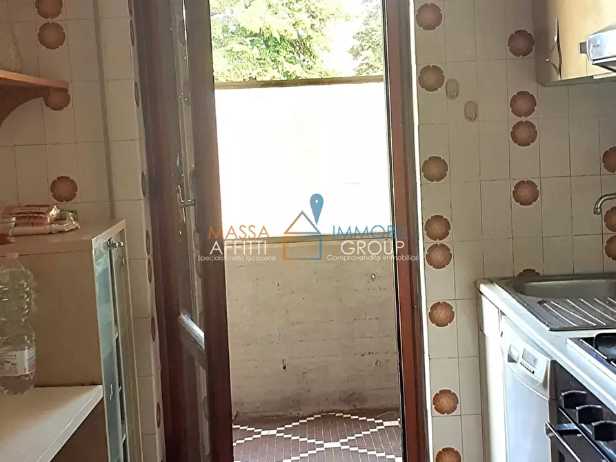 Immagine 4 di Appartamento in vendita  in Via Romana 50 a Massa