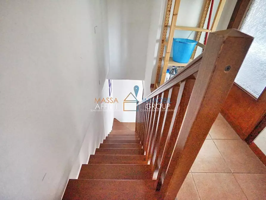 Immagine 39 di Terratetto in vendita  in Via Puliche 133 a Massa