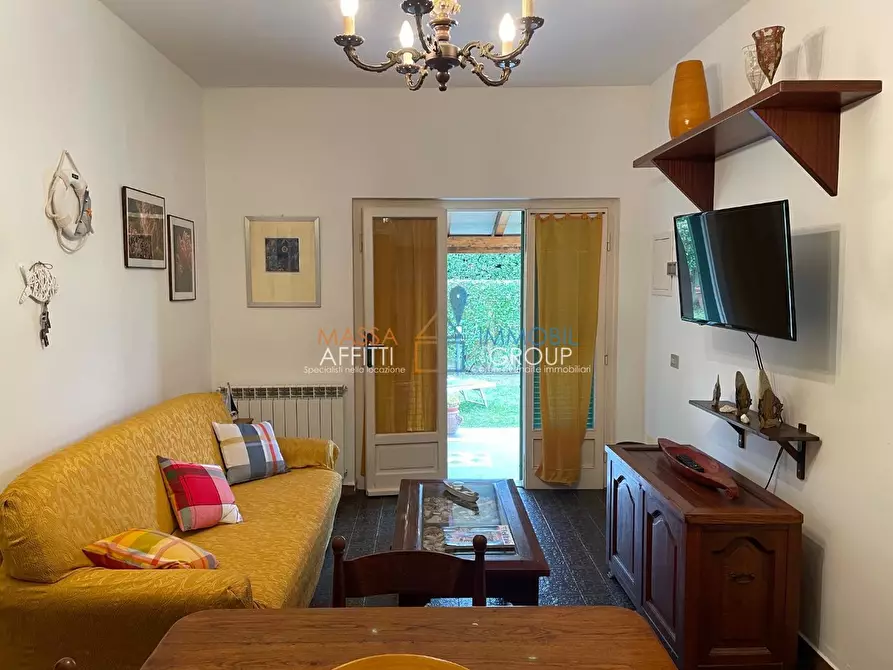 Immagine 14 di Porzione di casa in vendita  in Via Flli Cervi 106 a Forte Dei Marmi