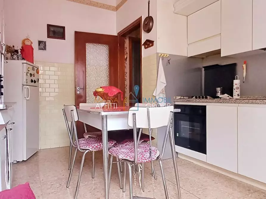 Immagine 3 di Trilocale in vendita  in Via Maternità 2 a Massa