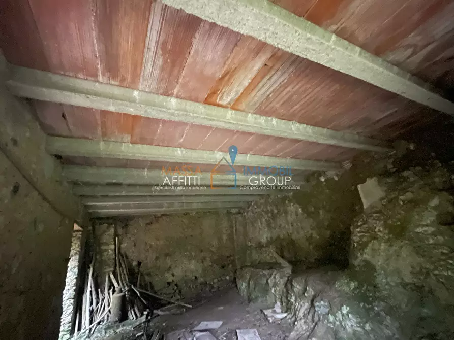 Immagine 45 di Casa semindipendente in vendita  in Via Monte Grappa 1 a Stazzema