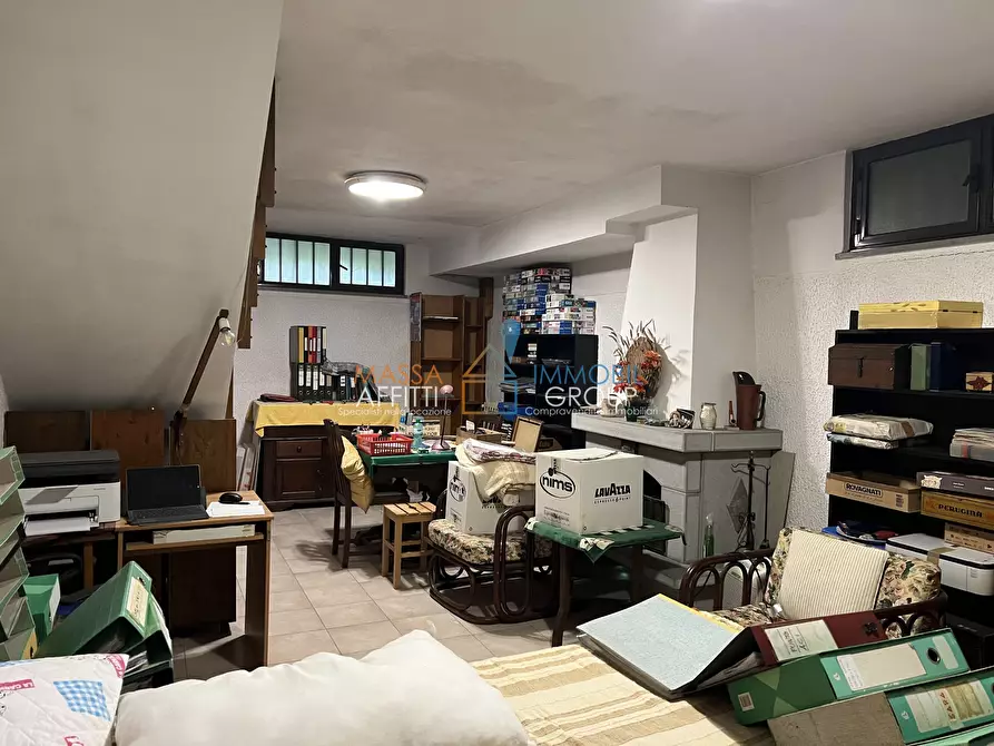 Immagine 22 di Villetta a schiera in vendita  in Via Gioacchino Rossini 14 a Massa