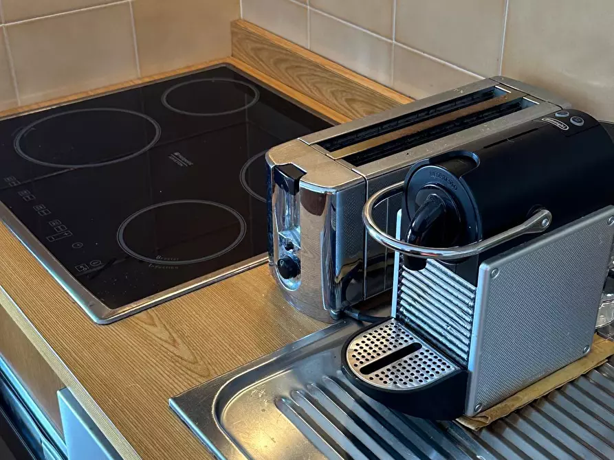 Immagine 6 di Trilocale in vendita  in Via Giunchetto 60 a Laigueglia