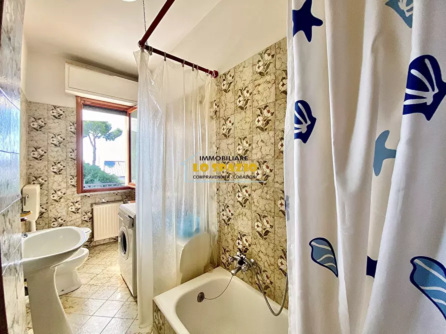 Immagine 13 di Villa in vendita  in via soprana 21 a Andora