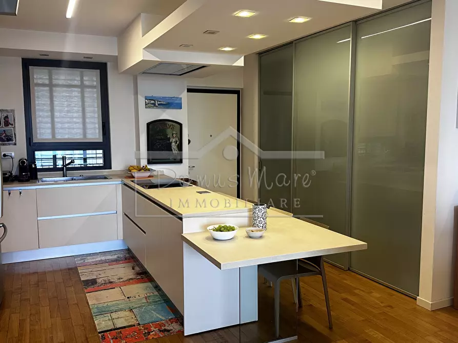 Immagine 8 di Attico in vendita  in Corso vittorio Veneto 1 a Savona