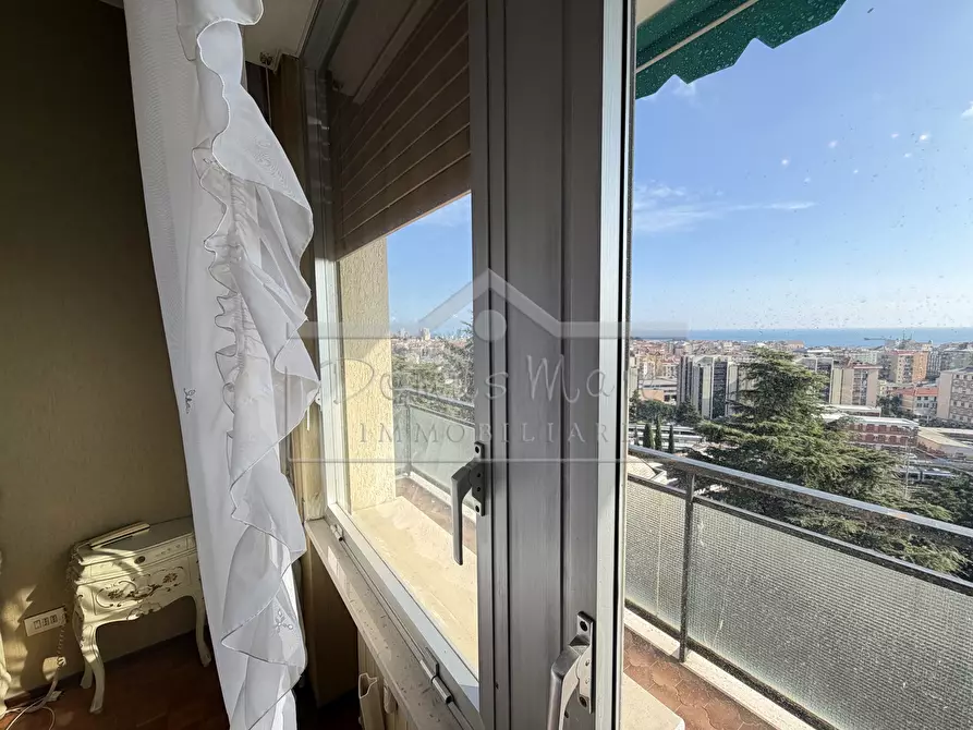 Immagine 18 di Pentalocale in vendita  a Savona