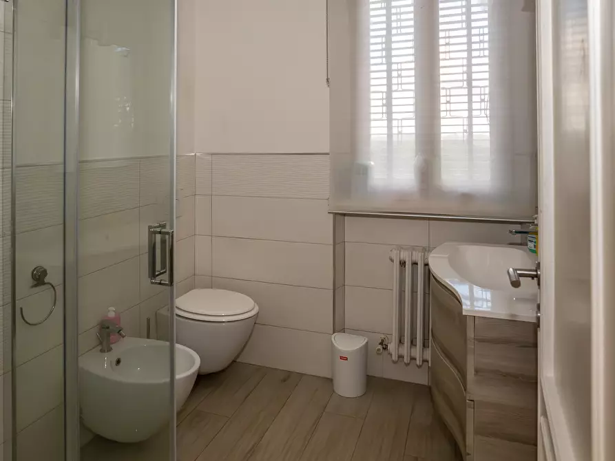 Immagine 29 di Villa in vendita  in Via Delle Corti a Collesalvetti