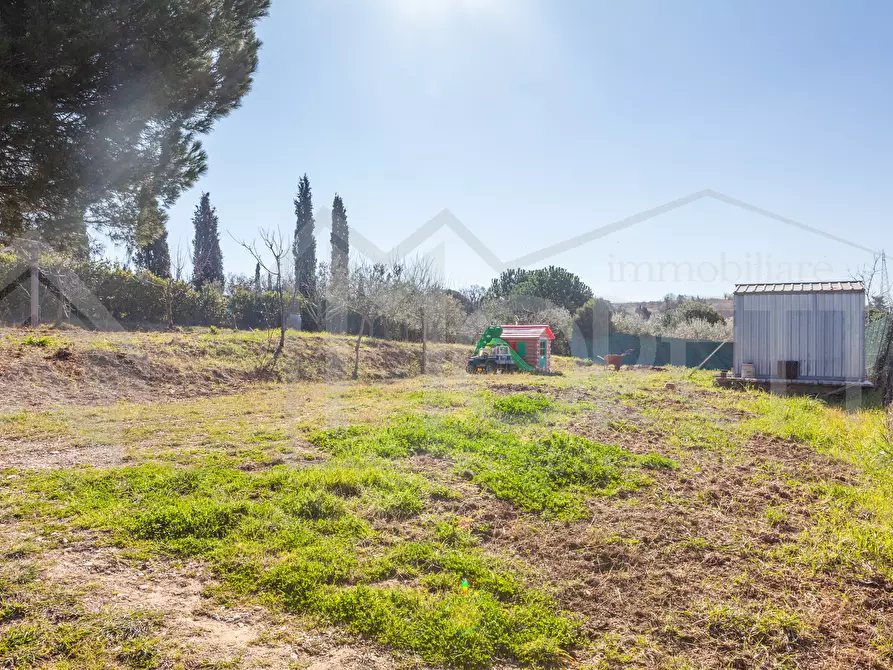 Immagine 20 di Terreno agricolo in vendita  in Via delle Sorgenti a Livorno