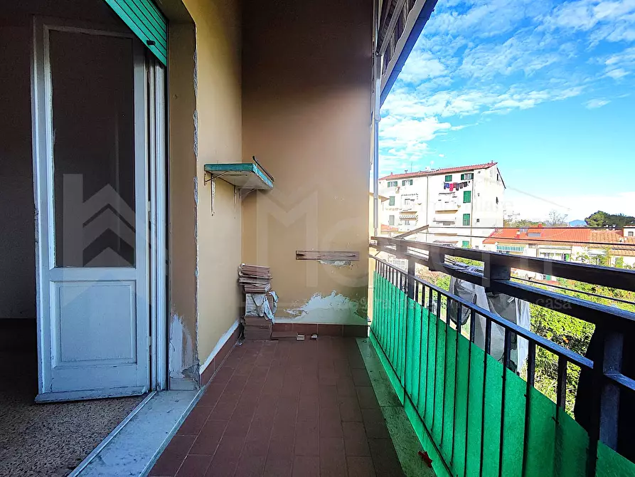 Immagine 22 di Quadrilocale in vendita  in Via Anna Frank a Livorno
