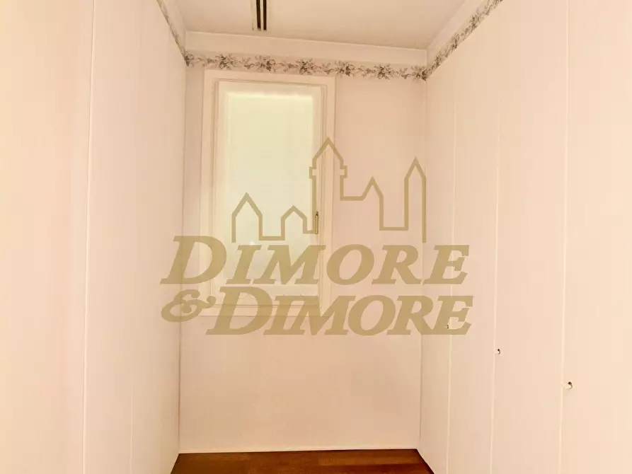 Immagine 14 di Villa in vendita  a Ranco