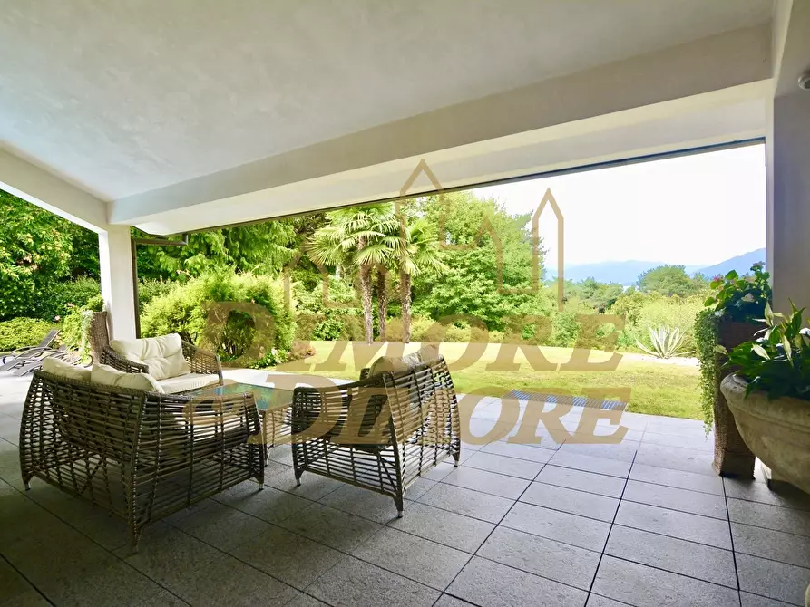 Immagine 8 di Villa in vendita  a Ranco