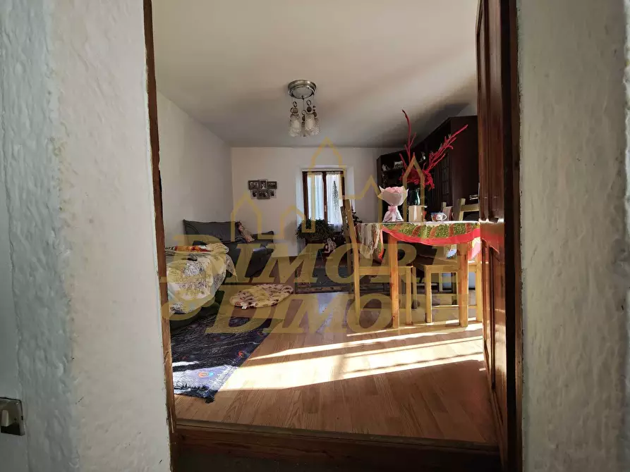 Immagine 12 di Trilocale in vendita  a Craveggia