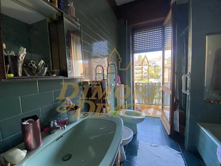 Immagine 16 di Quadrilocale in vendita  in via de vit a Stresa