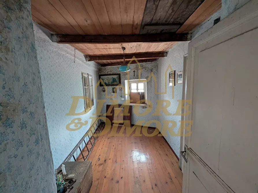 Immagine 17 di Casa indipendente in vendita  a Loreglia