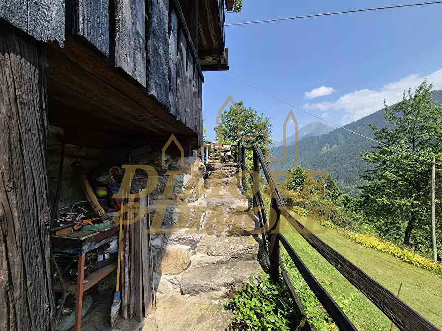 Immagine 4 di Porzione di casa in vendita  in Ronchi Dentro a Vanzone Con San Carlo