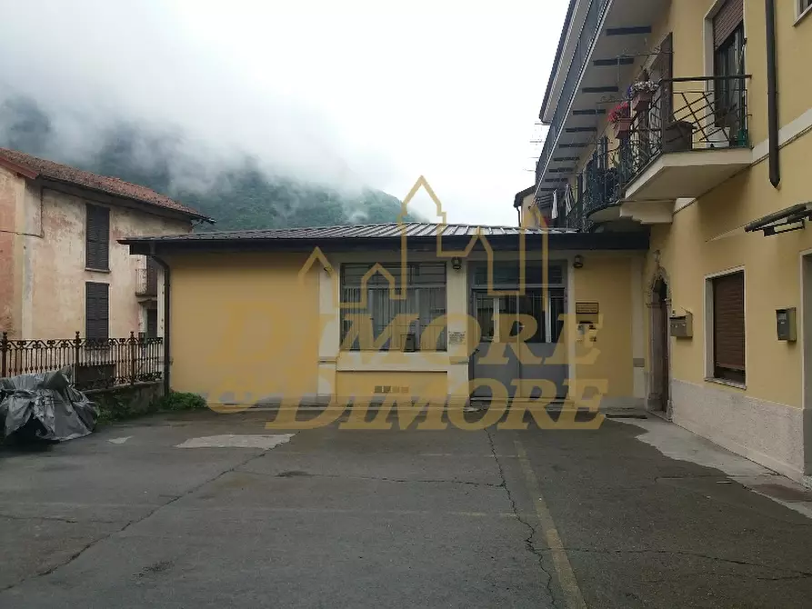 Immagine 12 di Ufficio in vendita  a Verbania