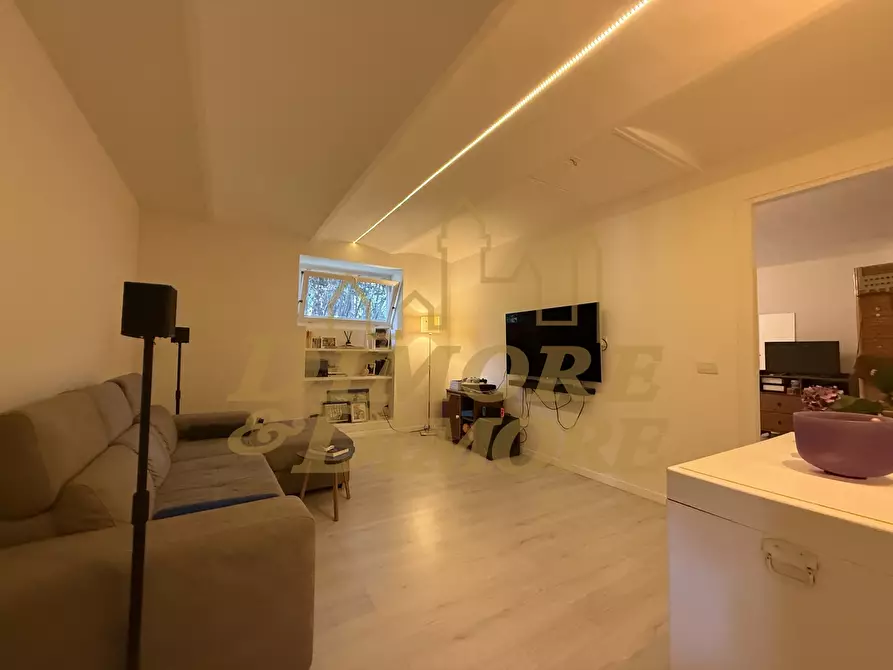 Immagine 5 di Trilocale in vendita  in Via Fabio Filzi 2 a Verbania