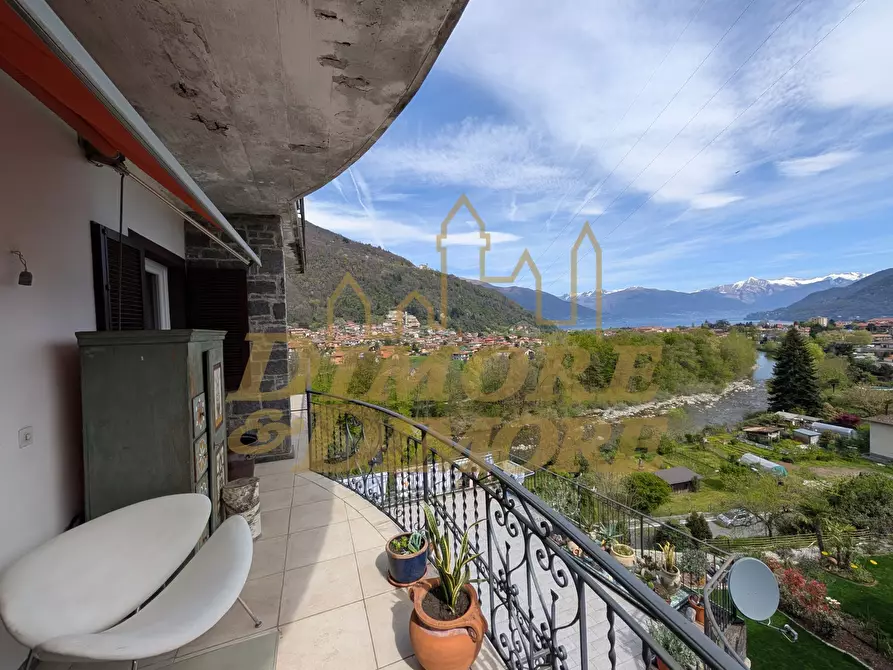 Immagine 1 di Quadrilocale in vendita  in Casali Cuserina 5 a Cannobio