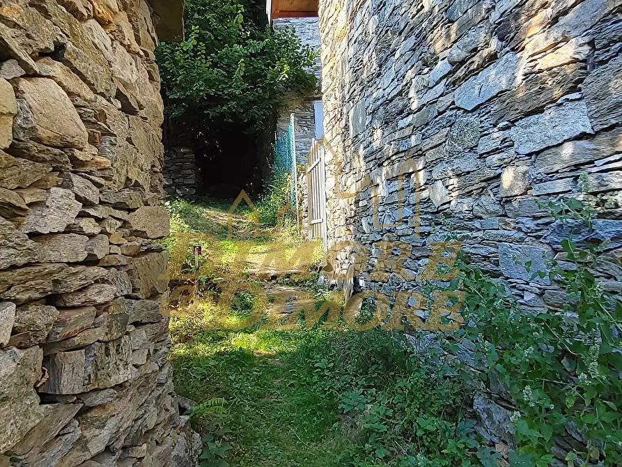 Immagine 11 di Baita in vendita  in Via Giulio Pastore 7 a Aurano