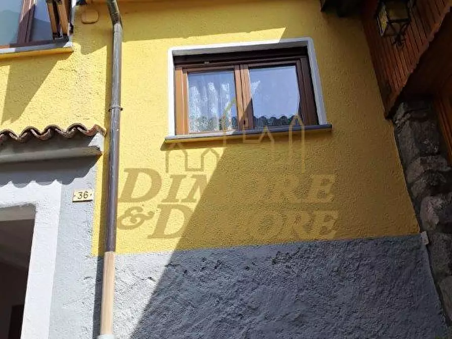Immagine 45 di Porzione di casa in vendita  a Cannobio